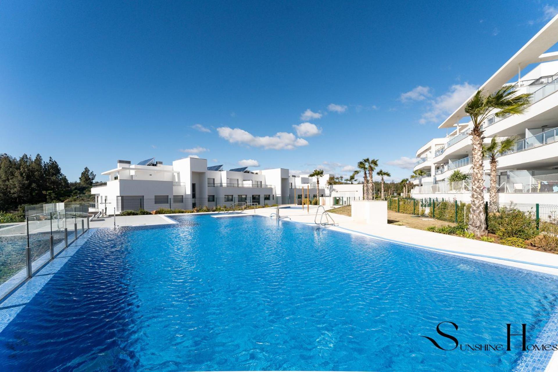 Luxury 2 Bedroom Apartment, Pools, Sauna, Gym & More MIJAS COSTA Luaran gambar